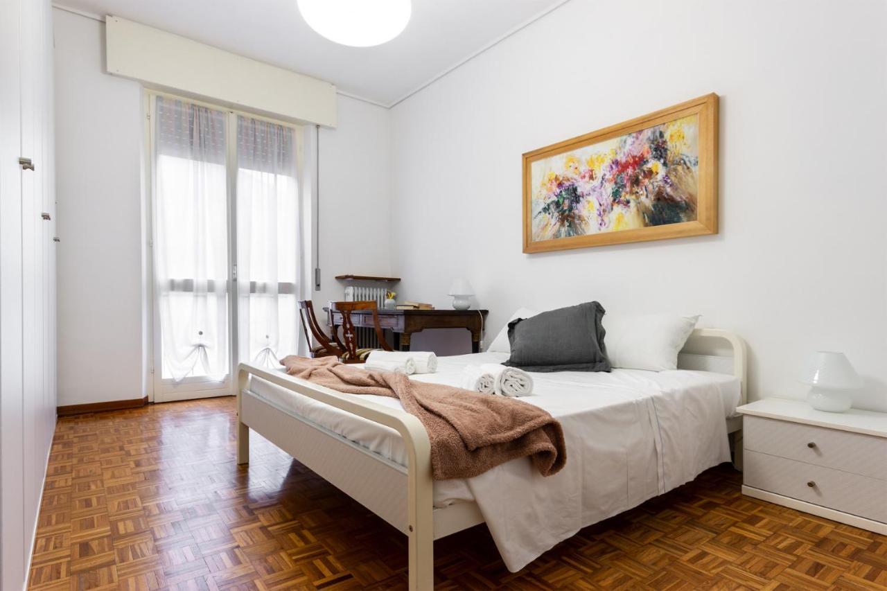 Flower Apartment Mantova Exterior photo