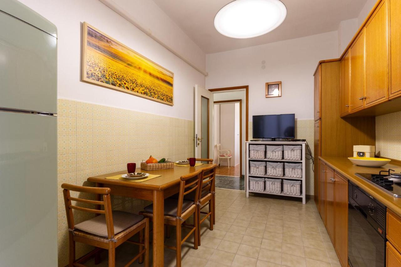 Flower Apartment Mantova Exterior photo